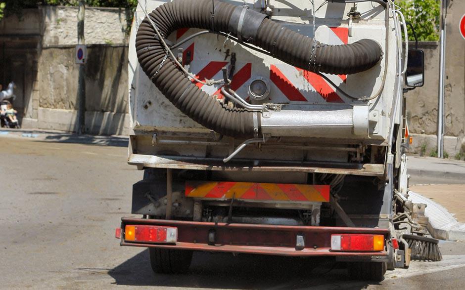entreprise pour déboucher canalisation Paris 13