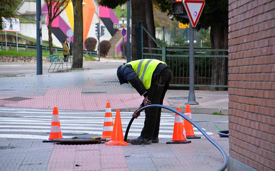 entreprise pour déboucher canalisation Paris 13